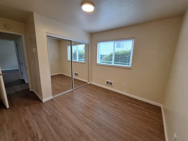3122 Crescent Ave — Photo 18