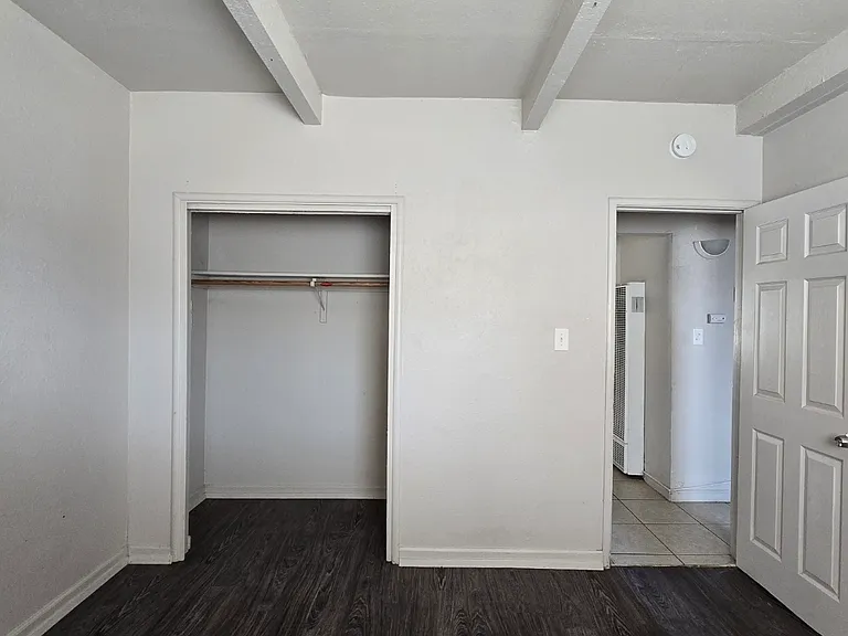 443 N Diana St #D — Photo 5