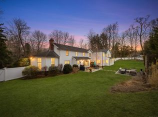 300 Bayberry Ln, Westport, CT 06880