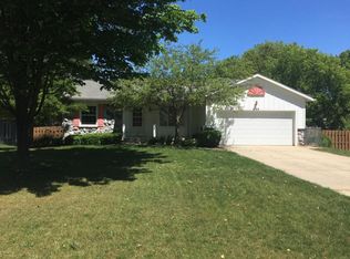 655 Coleman St SE, Grand Rapids, MI 49548
