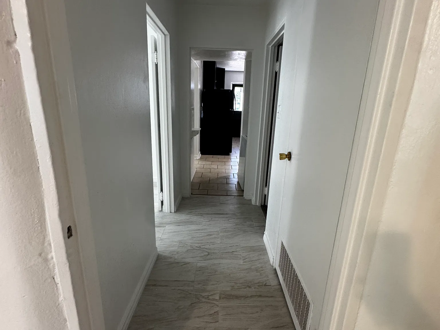 2 bed, 1150 sqft, $1,195 — Photo 4