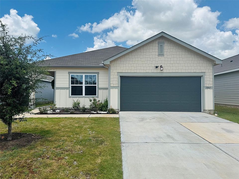 1st image of 1061 Long Bay Ct