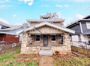 5622 Highland Ave, Kansas City, MO 64110