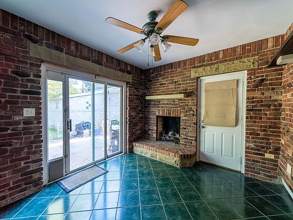 4th image of 21855 Bellkay Dr