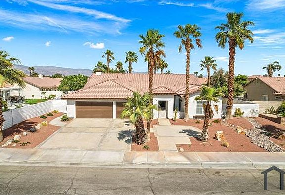 2nd image of 44300 Camino Azul