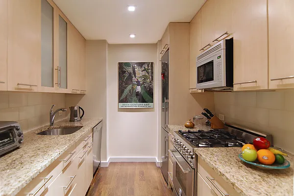 Sold by Douglas Elliman | media 8