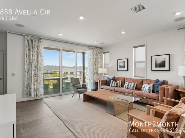 2858 Avella Cir, San Diego, CA 92108