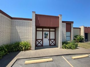 405 N Ridgeway Dr SUITE G, Cleburne, TX 76033