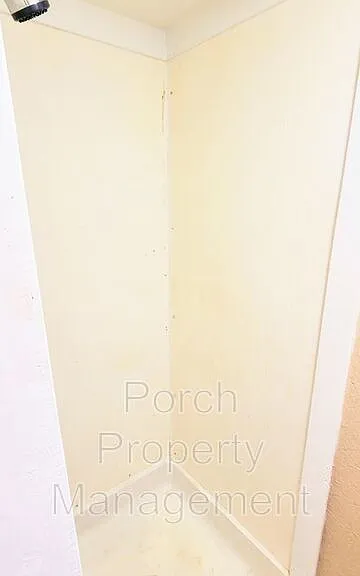 7318 Hayward Ave #3 — Photo 13
