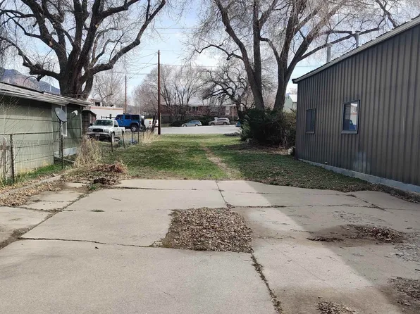121 Grand Ave, Paonia, CO 81428