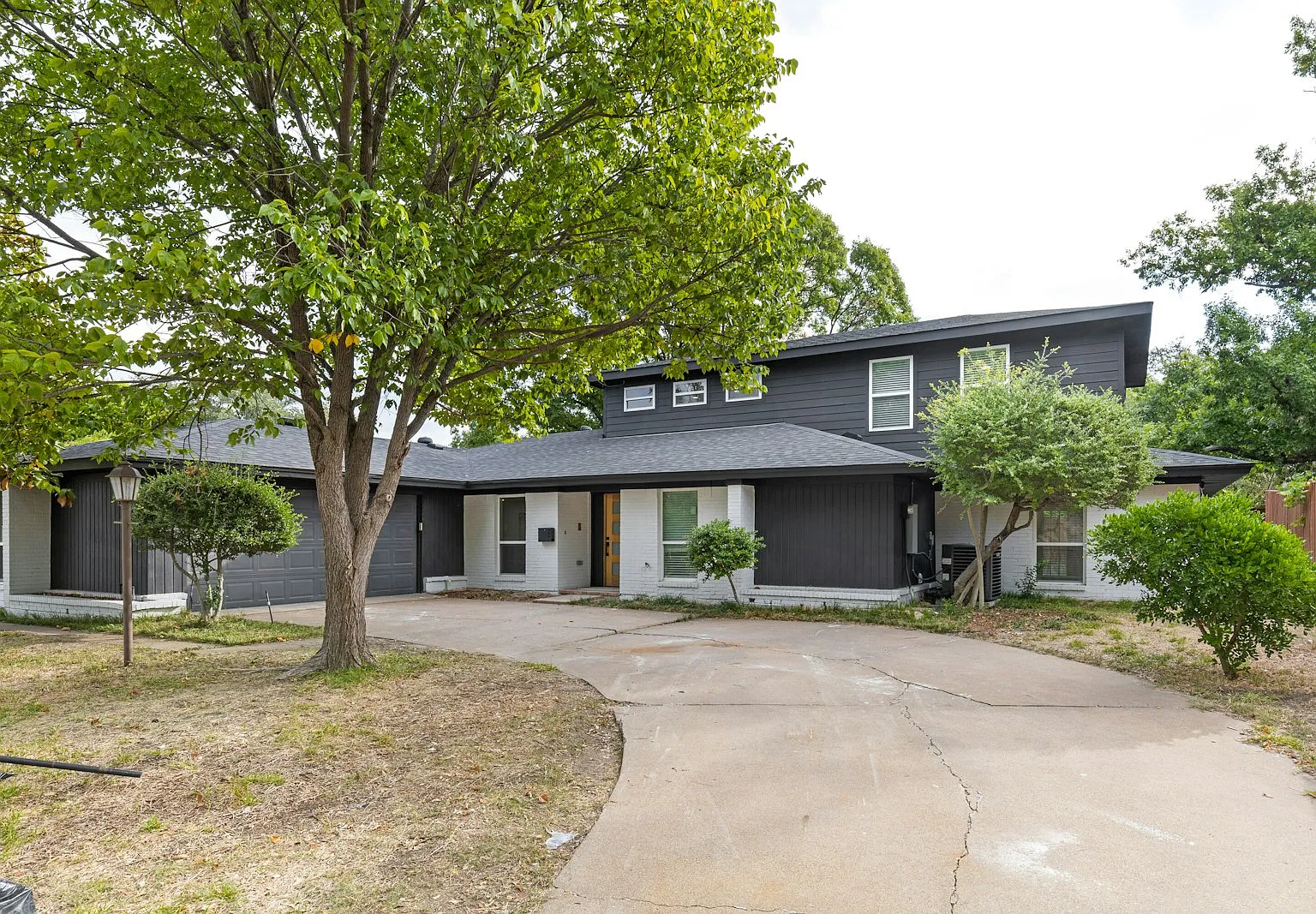 15655 Regal Hill Circle — Photo 2