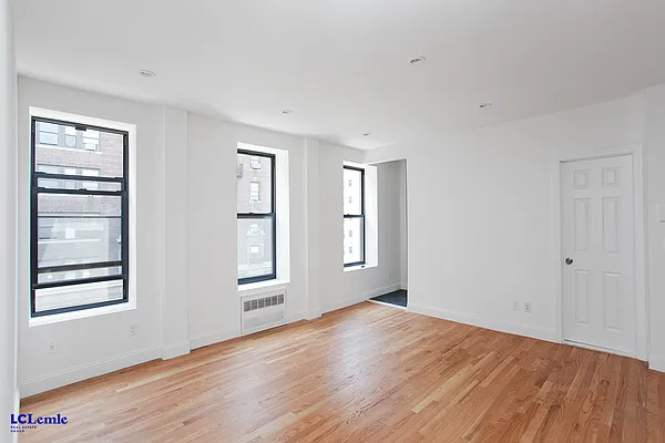 Rented by LC Lemle Real Estate Group | media 17