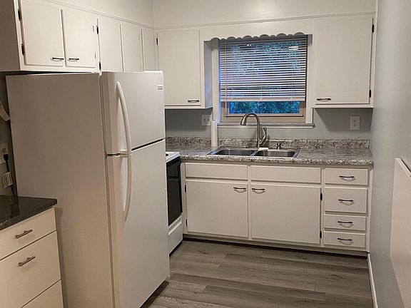 5th image of 6190 Guilford Ave APT 8