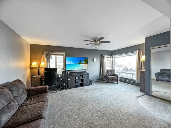 233 S Central Ave, Cut Bank, MT 59427