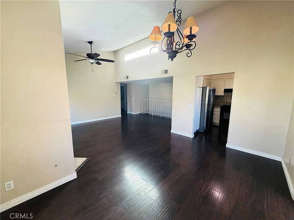 2 bed, 1.5 bath, 1232 sqft, $2,400 — Photo 4