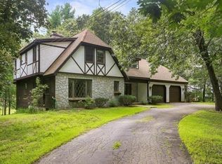 72 Nutting Rd, Westford, MA 01886