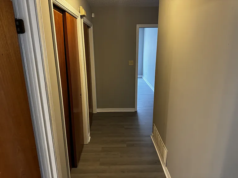 5941 Leesway Blvd — Photo 9