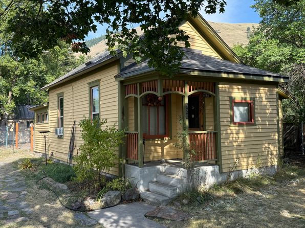 920 Locust St