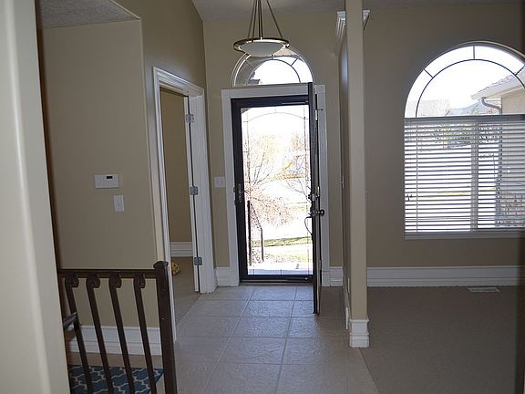 5th image of 14332 S Summer Wind Ln