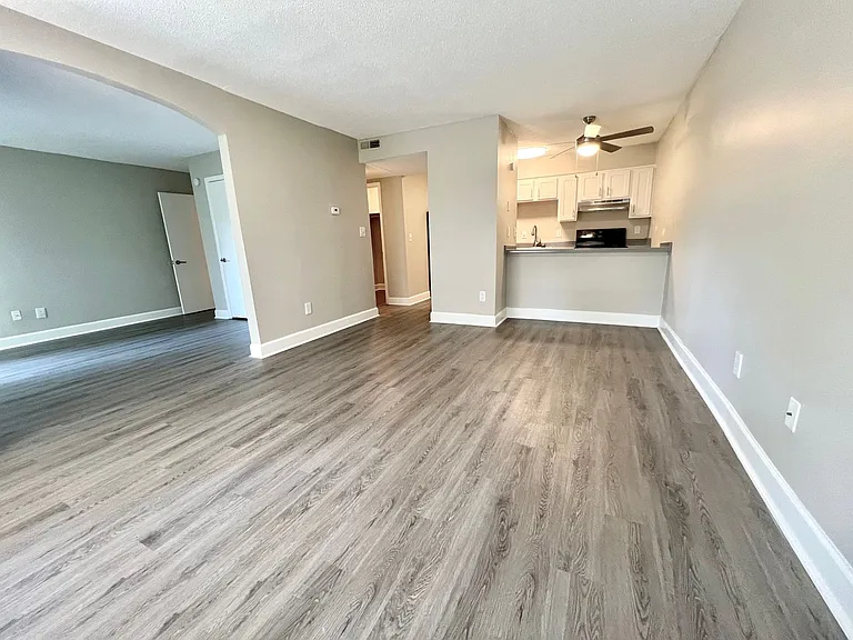 Valley Crest — Photo 8