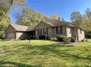 2114 N Tradition Ln, Janesville, WI 53545