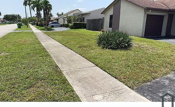 3rd image of 11651 NW 37th Pl