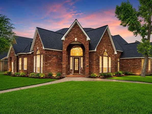 18803 Mountain Spring Dr, Spring, TX 77379