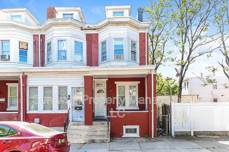 1st image of 313 Home Ave