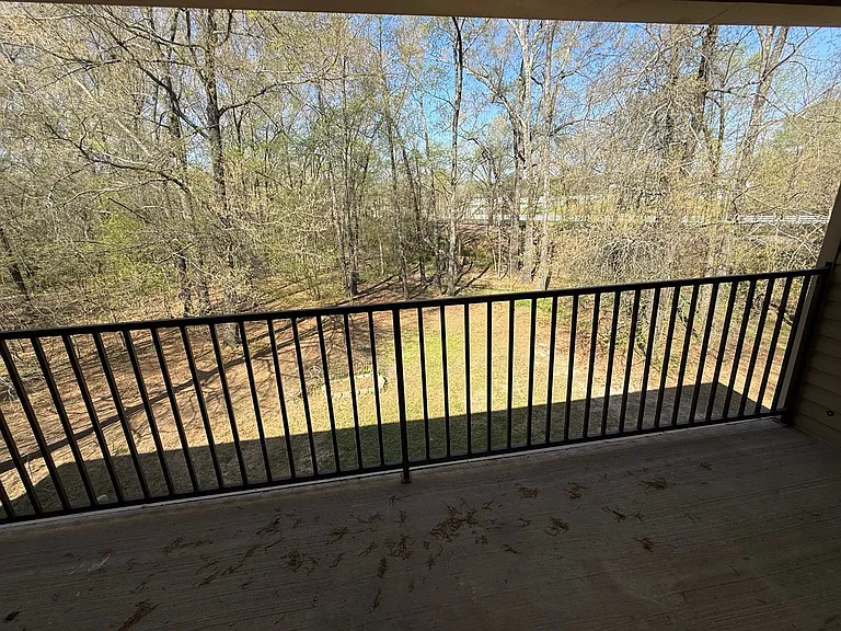 26 West Residences — Photo 14
