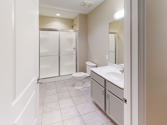 5th image of 341 Calhoun St APT 2A