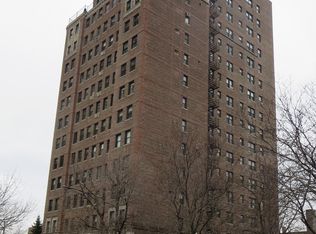 5510 N Sheridan Rd APT 3B, Chicago, IL 60640