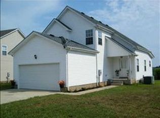 608 S Cavalcade Cir, Oak Grove, KY 42262