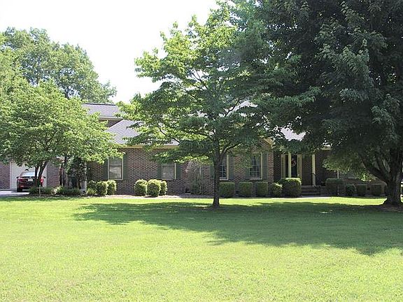 2nd image of 111 Blantonwood Dr