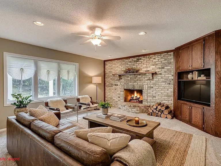 6507 McCauley Trl S — Photo 1