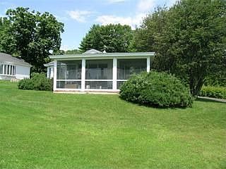 2nd image of 46 Wallbridge Way