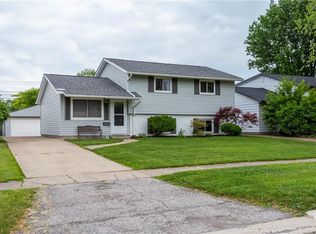 4343 Holl Rd, Sheffield Lake, OH 44054
