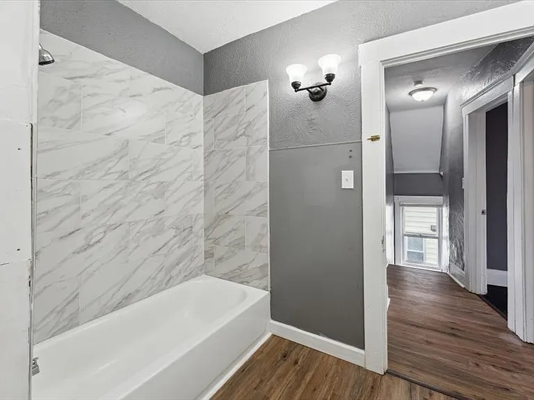 4002 Ardmore Ave — Photo 21