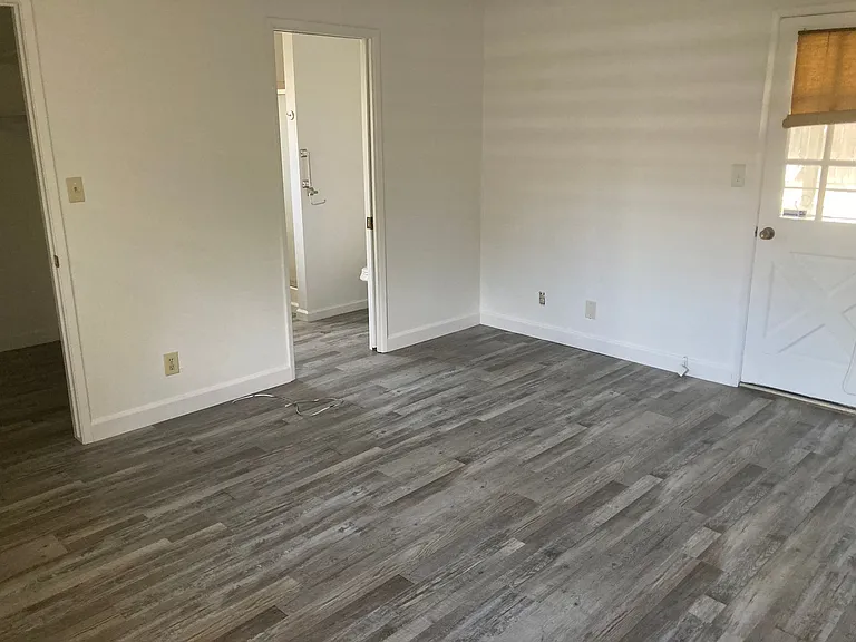 1229 Eastridge Dr — Photo 22