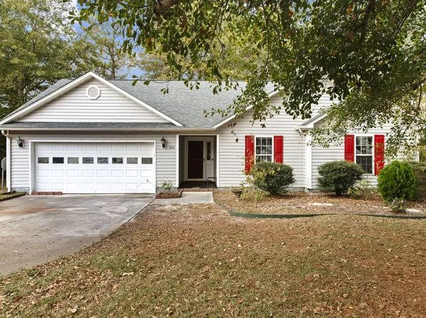 206 Chokecherry S, Richlands, NC 28574