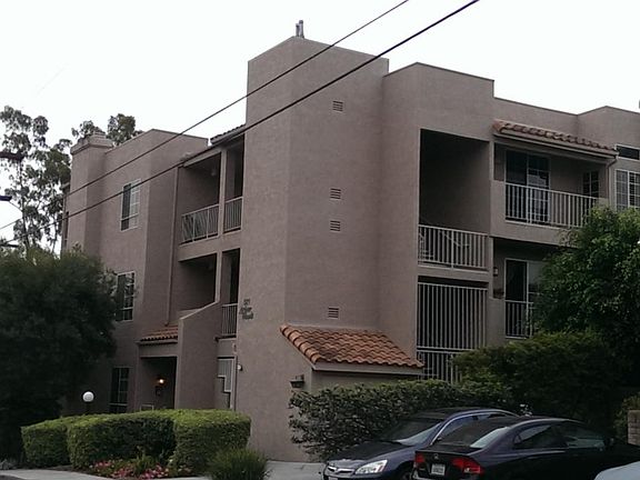 2nd image of 521 Arbor Dr Unit 305