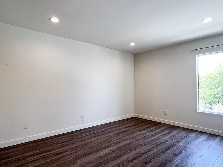 5700 Etiwanda Ave #257 — Photo 15