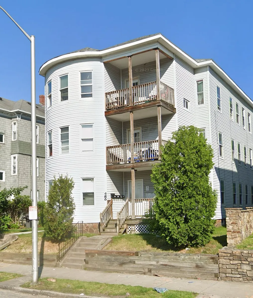 Building Photo - 486 Park Ave #1