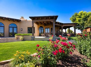 9 Deer Dancer, Santa Fe, NM 87506