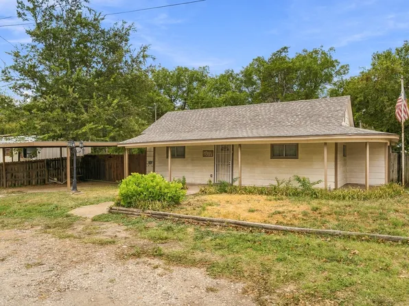 207 N Oneil St, Alvord, TX 76225
