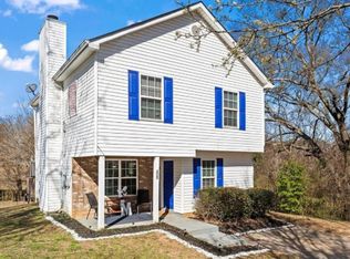 392 4th St, Forest Park, GA 30297