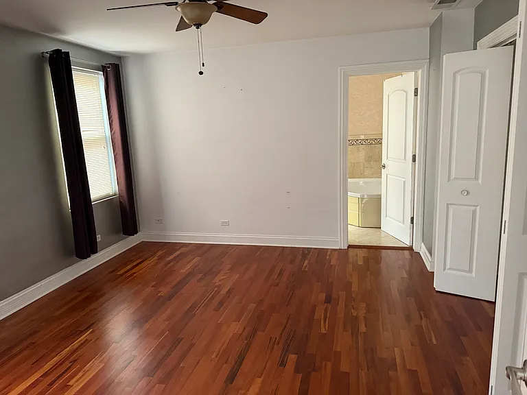 2539 W Lunt Ave #1 — Photo 10