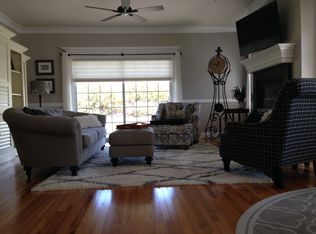 138 Halley Dr, Blue Point, NY 11772