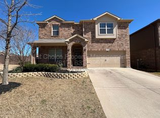 15736 Barton Ridge Dr, Fort Worth, TX 76177