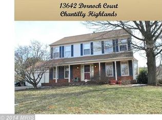 13642 Dornock Ct, Herndon, VA 20171