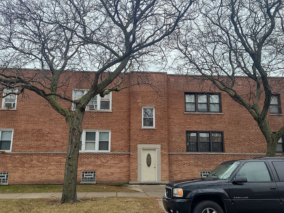 1st image of 2657 W Berwyn Ave